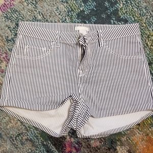 H&M high-waisted striped shorts